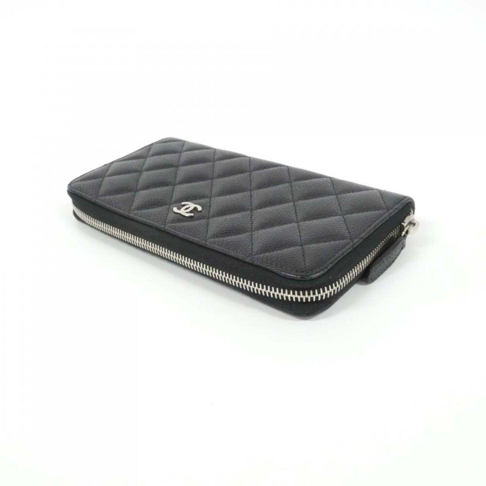 CHANEL Black Wallet - Picture 3 of 9